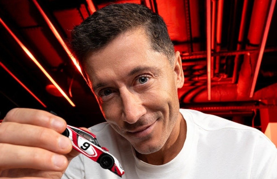 Lewandowski y Hot Wheels